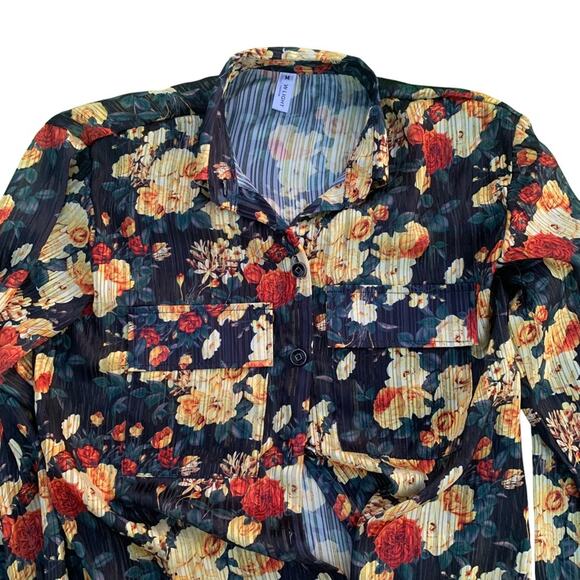 Roses Floral Blouse Medium Career top Sheen Button down Top - Picture 13 of 14